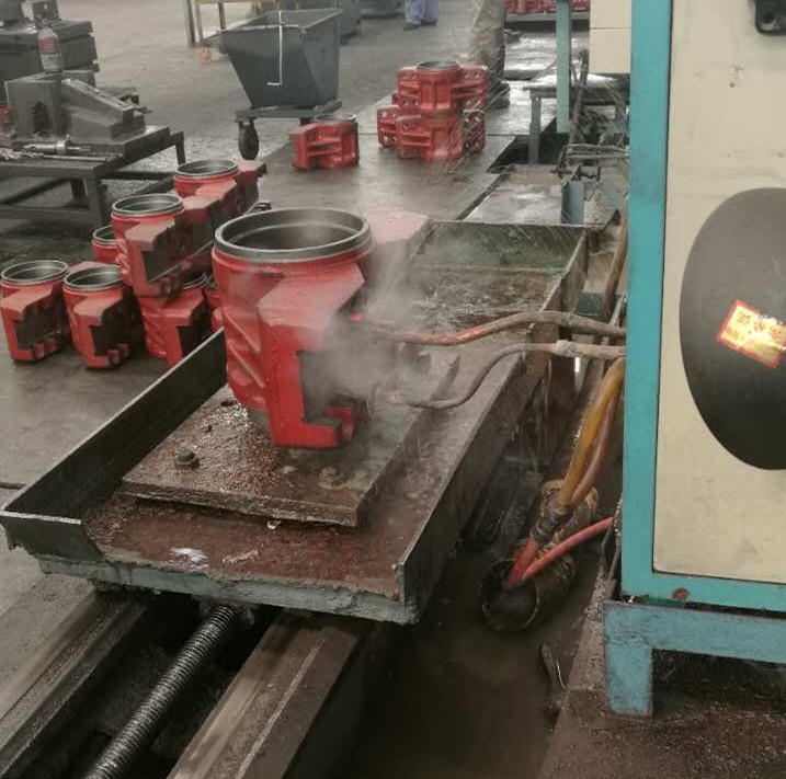 板簧座淬火機(jī)